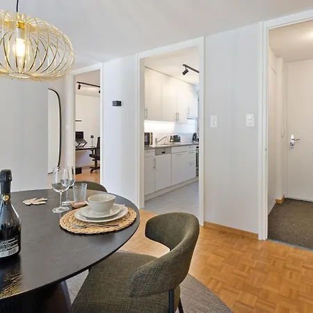 Zentrale Mit Buero Und Parkplatz Appartement *